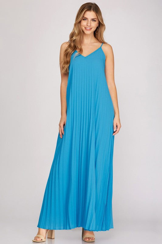 Pleated Maxi Dress - Shop Lelolai